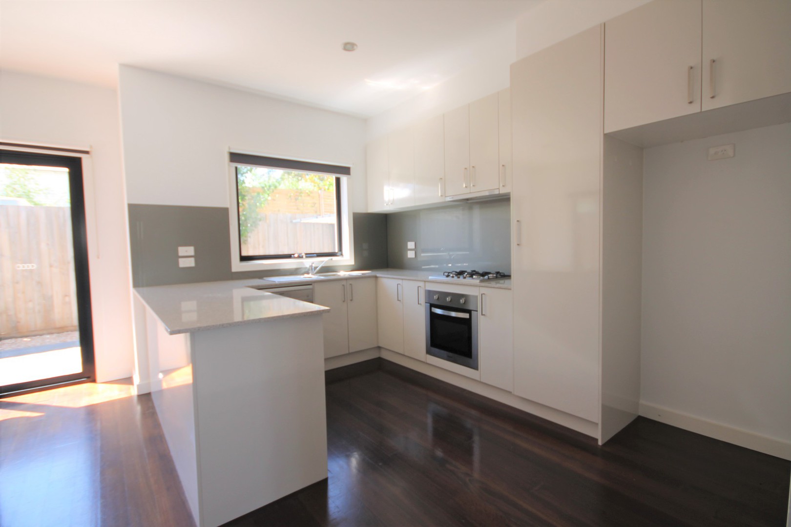 64 Comas Grove, Thornbury, VIC 3071 - Thumbnail 2 - 29/10/2021
