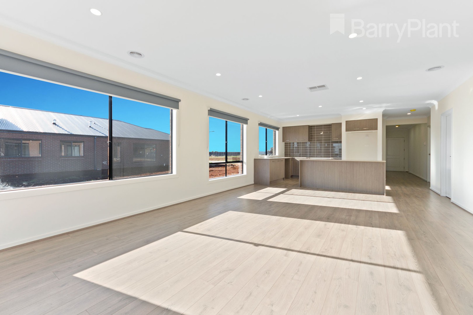 64 Gilfillan CircuitThornhill Park, VIC 3335  - Leased, Thornhill Park - Thumbnail 3