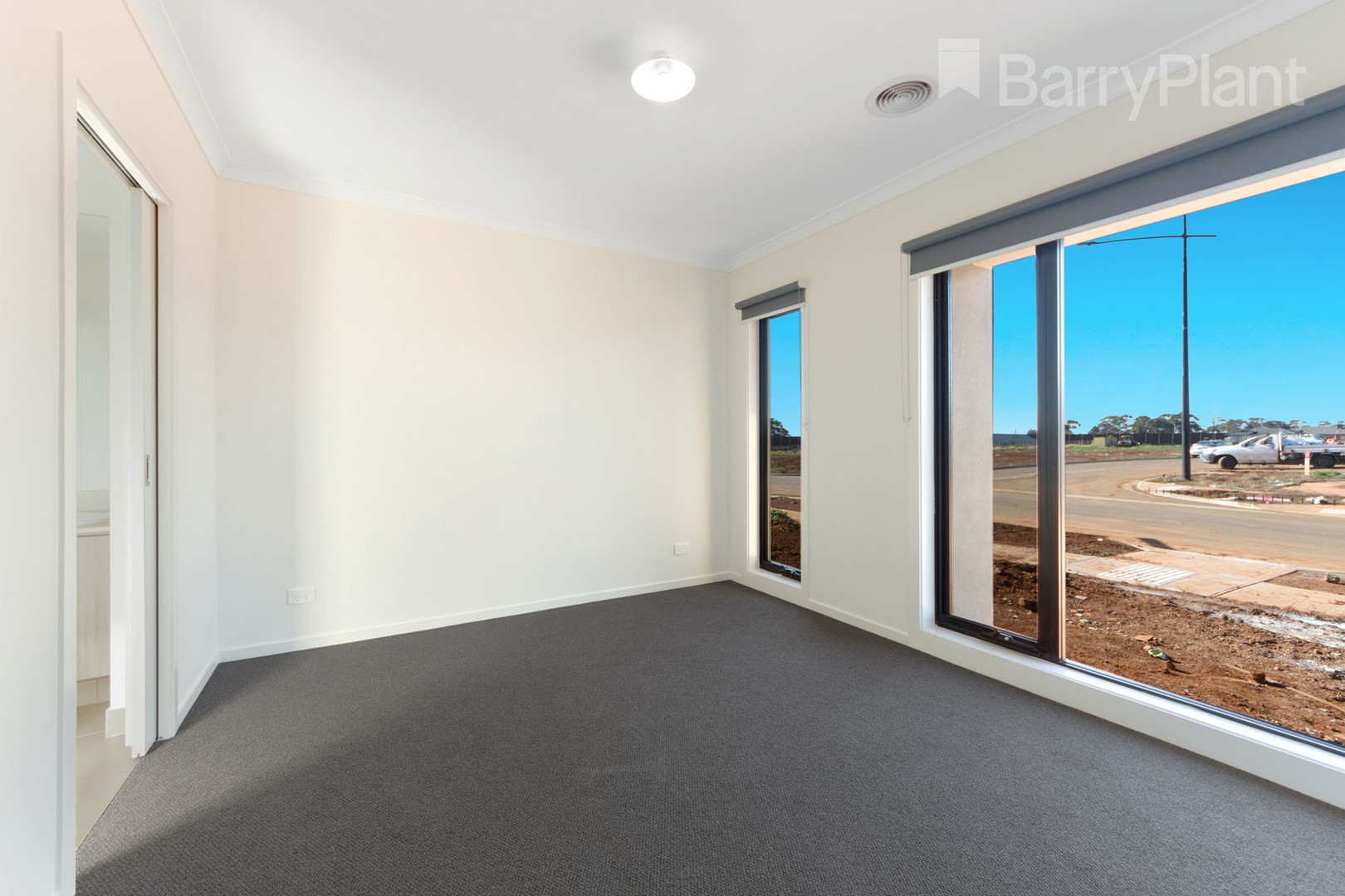 64 Gilfillan CircuitThornhill Park, VIC 3335  - Leased, Thornhill Park - Thumbnail 8