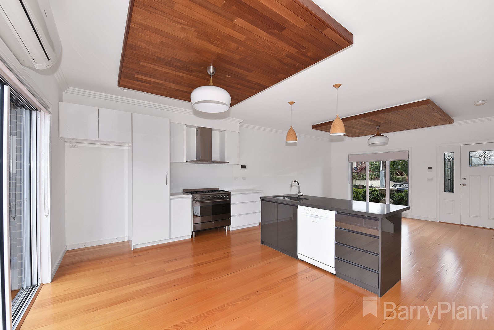 64 James Street, Preston, VIC 3072, Preston - Thumbnail 3