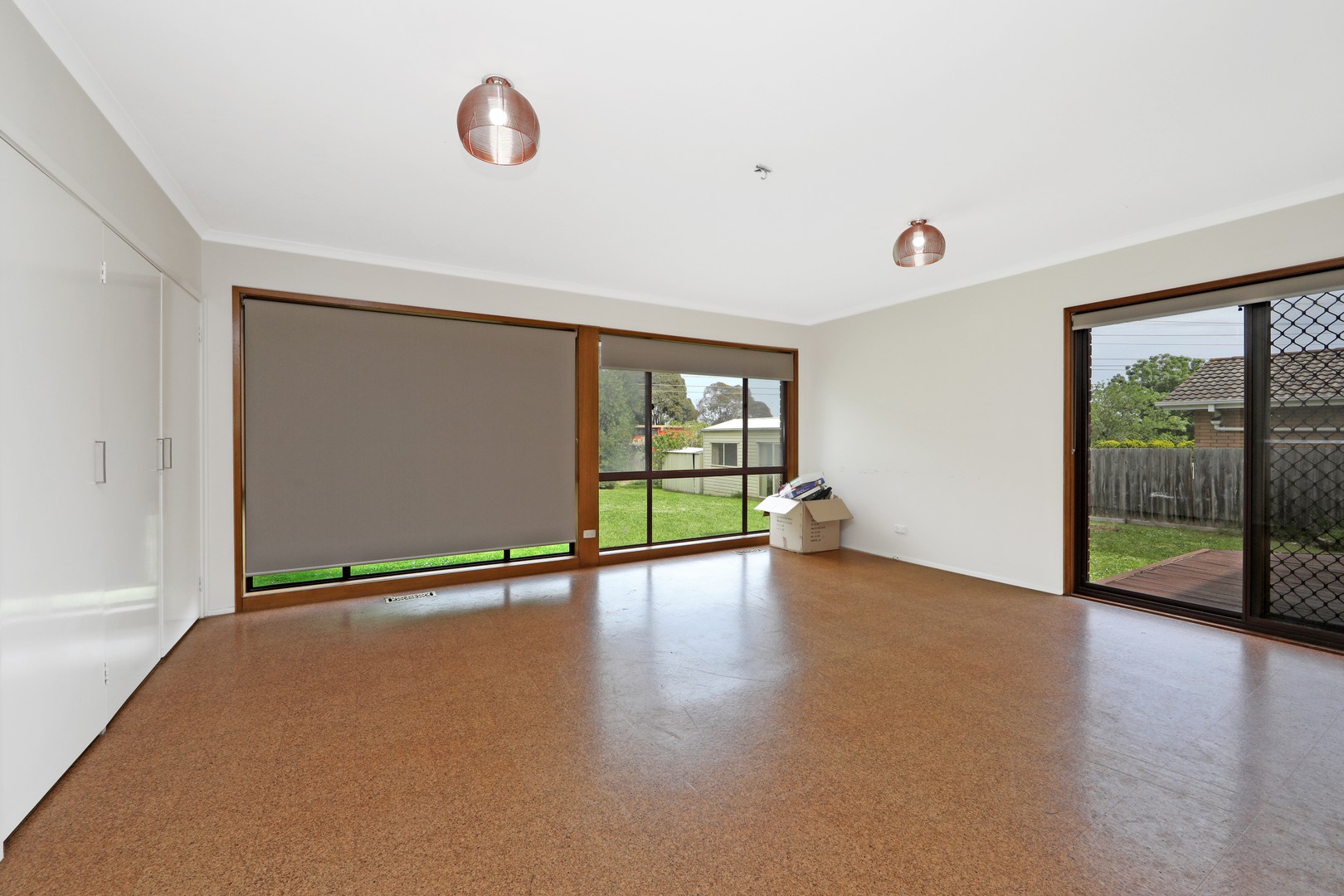 64 Mannering  Drive, Glen Waverley, VIC 3150, Glen Waverley - Thumbnail 5