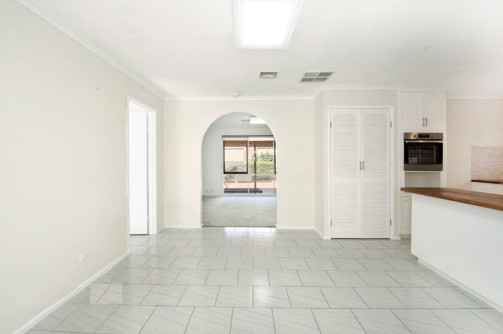 64 Mount Erin Crescent, Frankston South, VIC 3199, Frankston South - Thumbnail 4