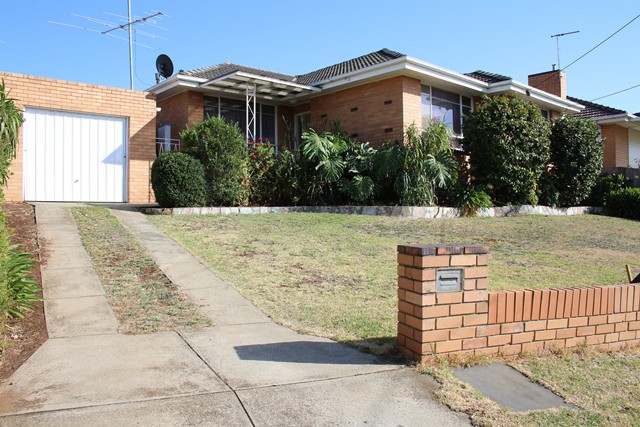 64 Newman Crescent, Niddrie, VIC 3042, Niddrie - Thumbnail 7