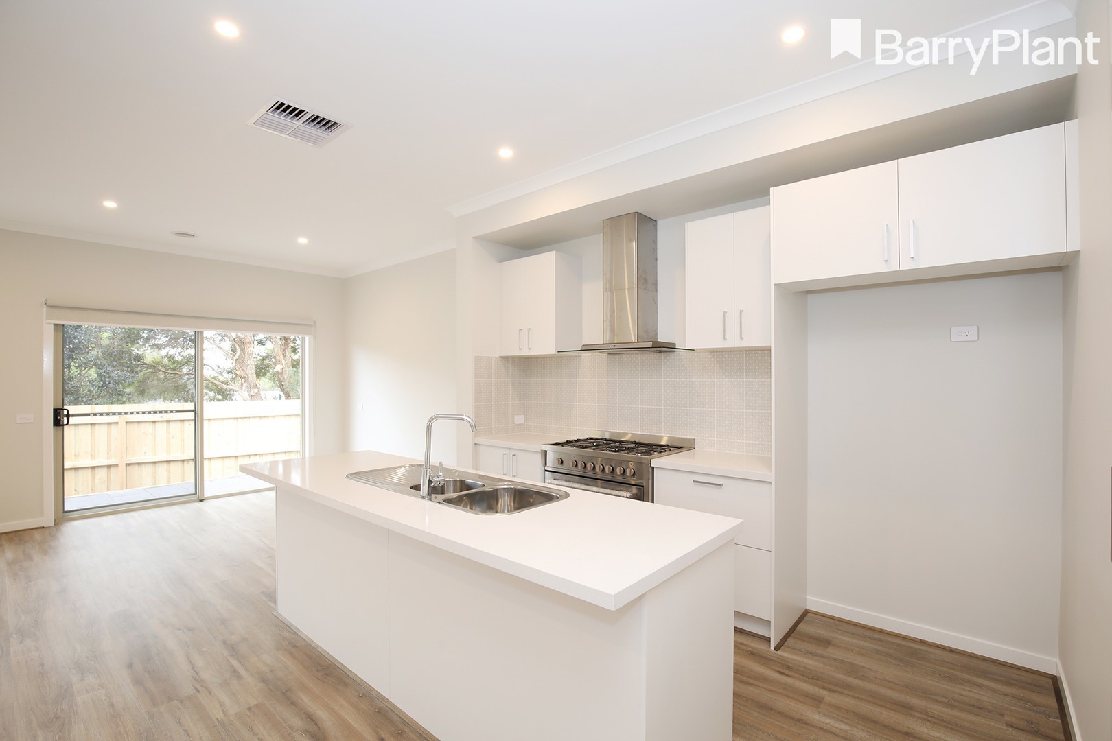 64 Rolling Hills Road, Chirnside Park, VIC 3116, Chirnside Park - Thumbnail 2