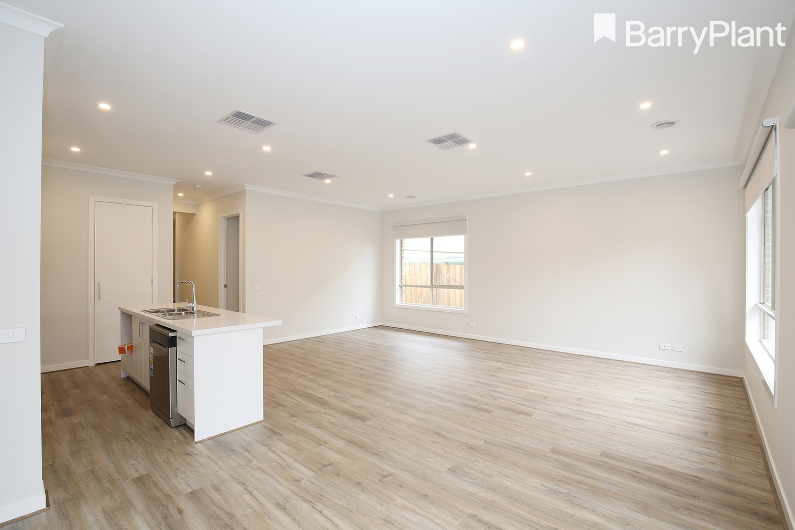 64 Rolling Hills Road, Chirnside Park, VIC 3116, Chirnside Park - Thumbnail 3