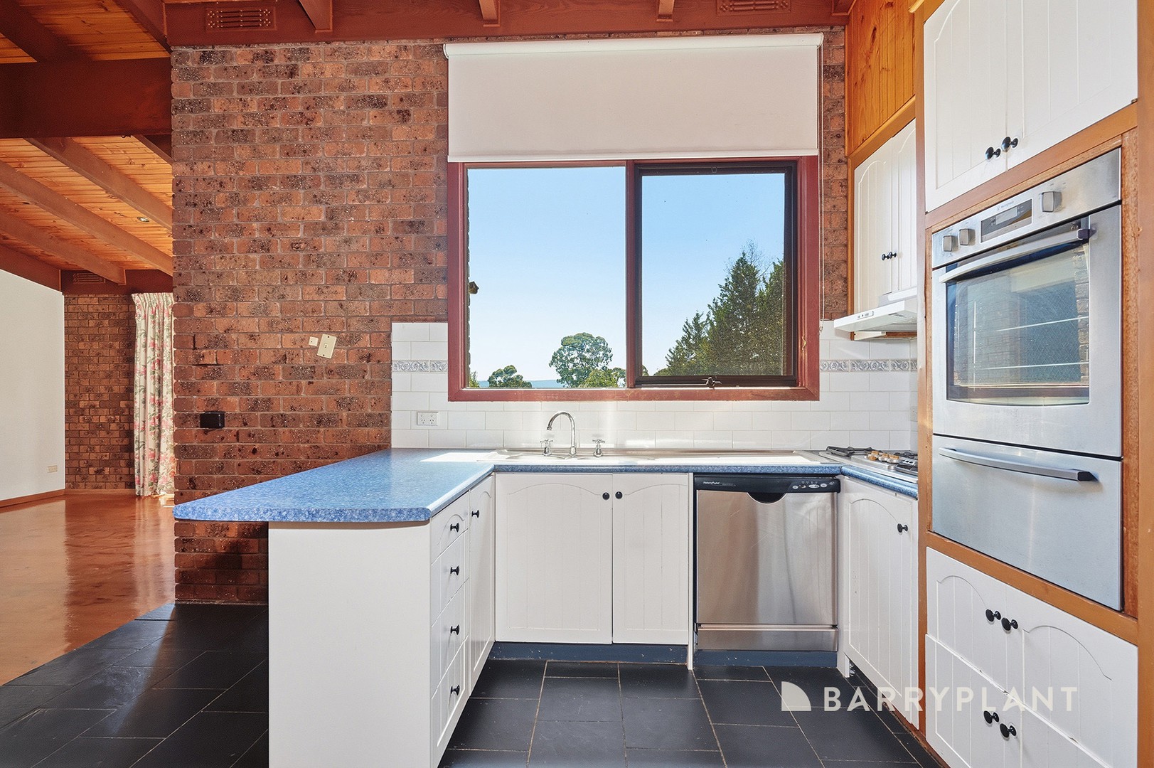 64 Roseman Road, Chirnside Park, VIC 3116, Chirnside Park - Thumbnail 6