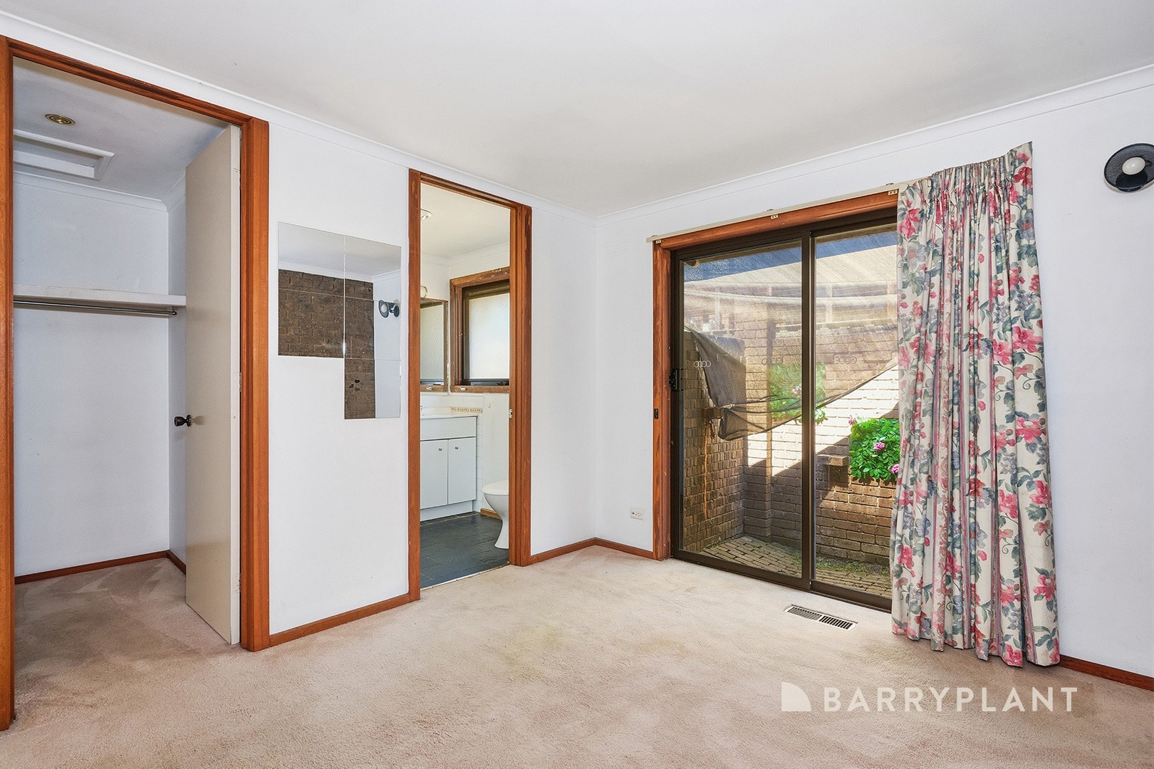 64 Roseman Road, Chirnside Park, VIC 3116, Chirnside Park - Thumbnail 7