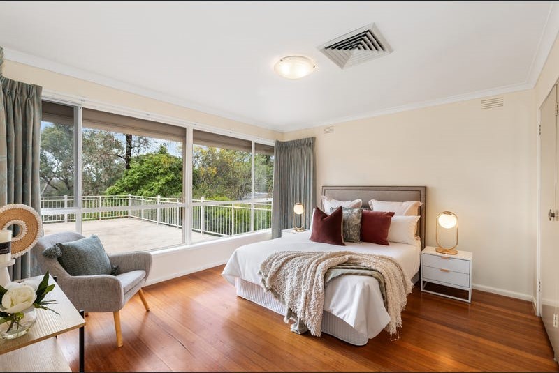 64 Scenic Crescent, Eltham North, VIC 3095, Eltham North - Thumbnail 8