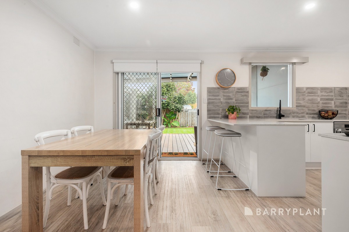 64 Spray Street, Rosebud, VIC 3939, Rosebud - Thumbnail 3