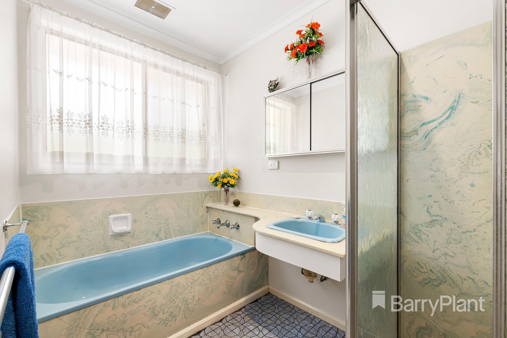 64 St Helena RoadGreensborough, VIC 3088, Greensborough - Thumbnail 6