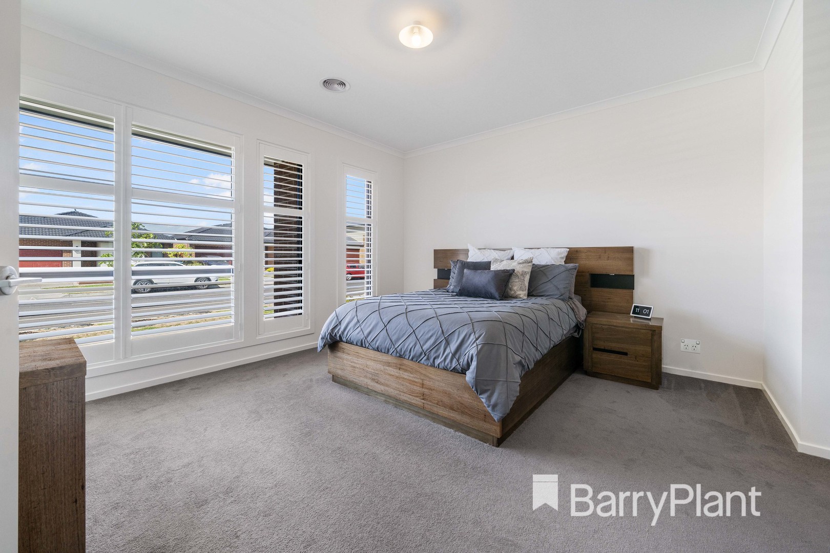 64 Tindale Boulevard, Werribee, VIC 3030, Werribee - Thumbnail 3
