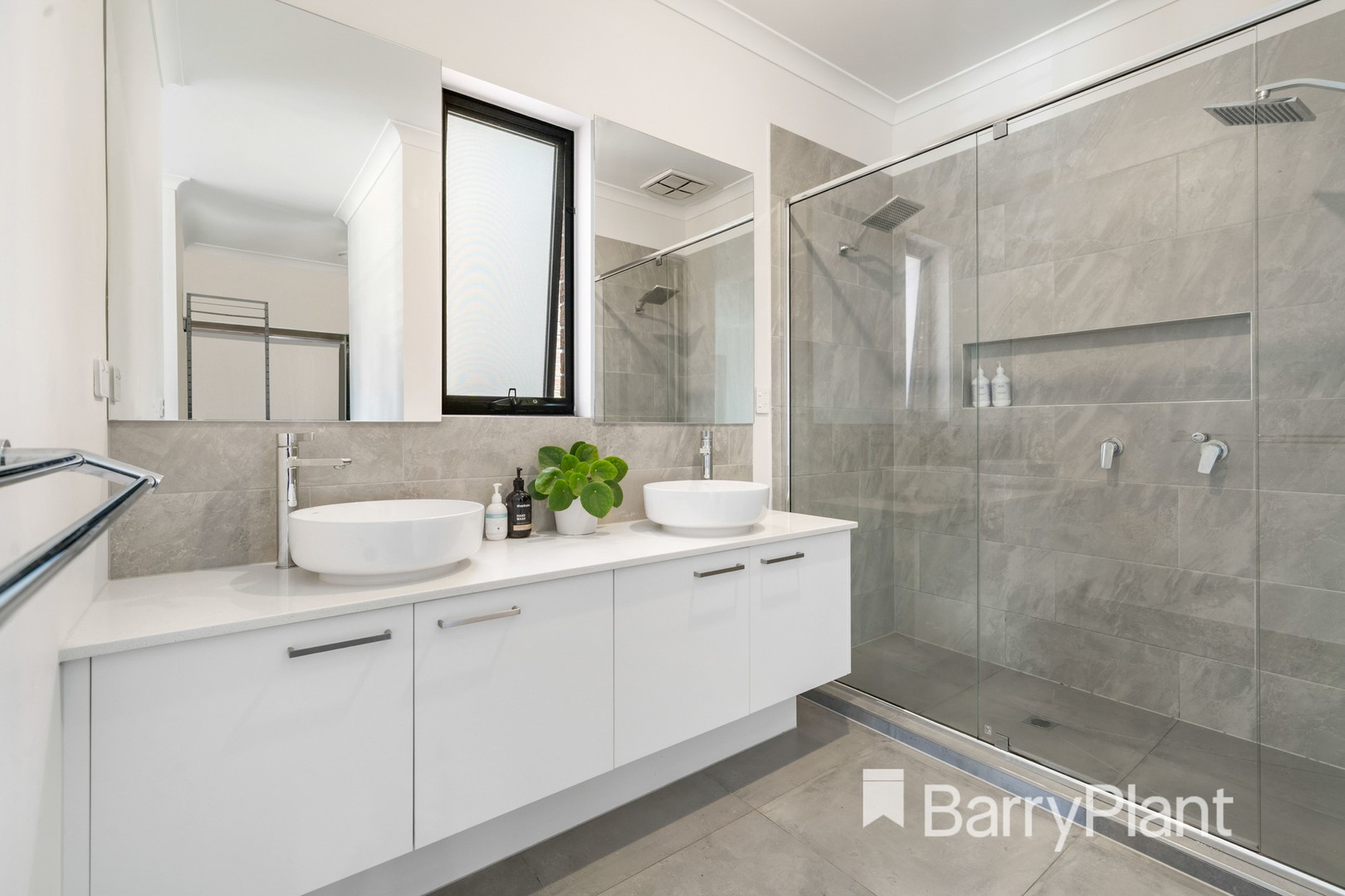 64 Tindale Boulevard, Werribee, VIC 3030, Werribee - Thumbnail 4