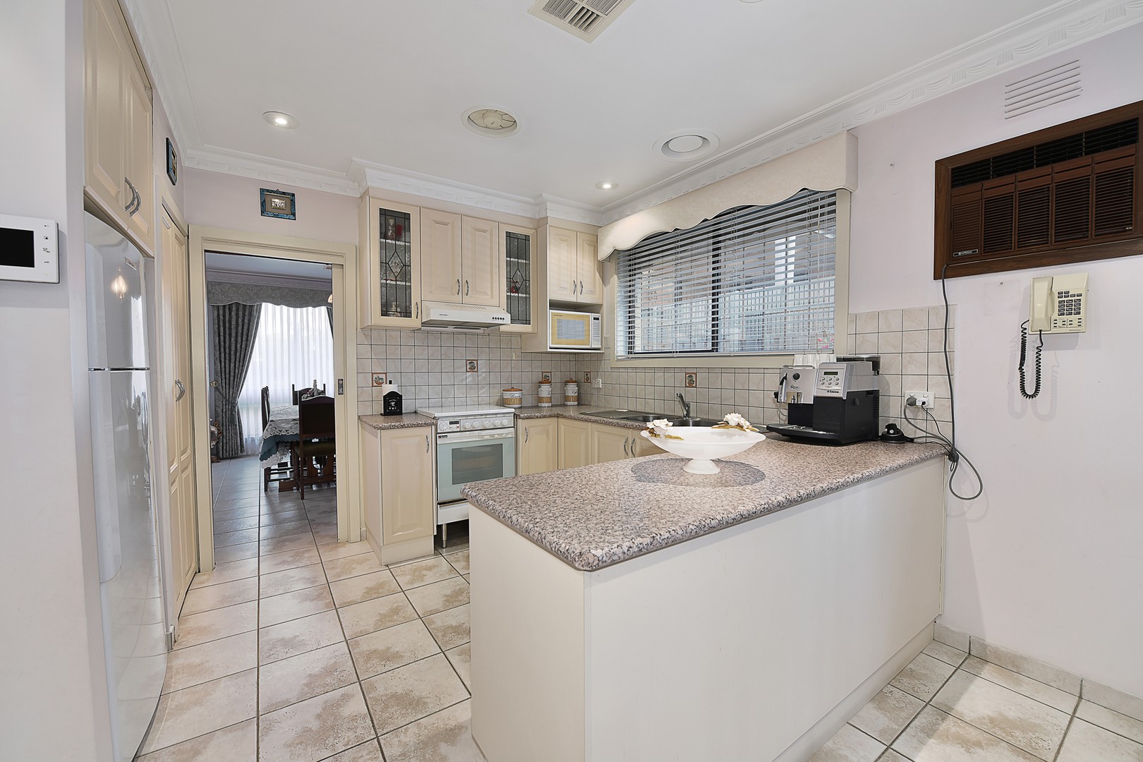64 Tracey Street, Reservoir, VIC 3073, Reservoir - Thumbnail 6