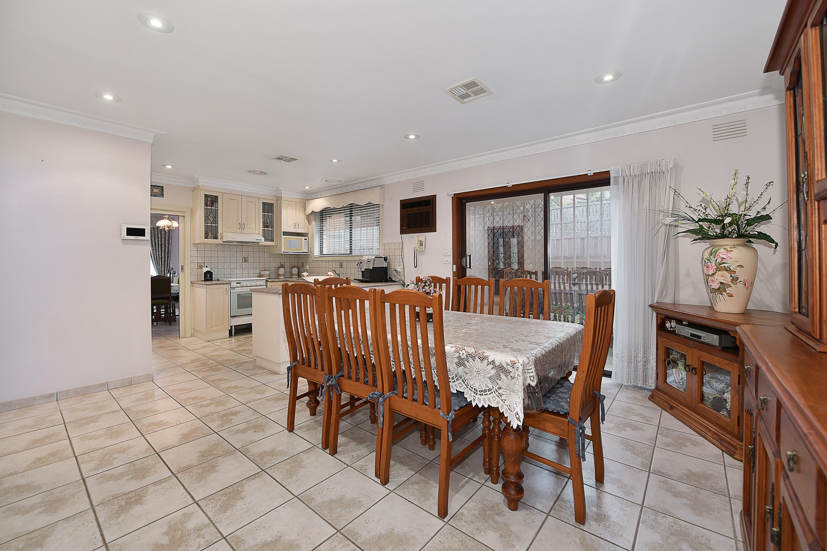 64 Tracey Street, Reservoir, VIC 3073, Reservoir - Thumbnail 8