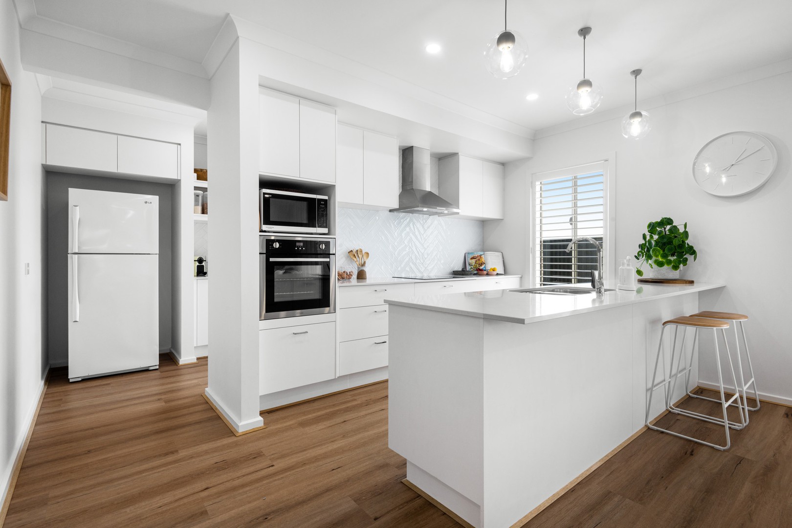 64 Wattlebird Drive, Lara, VIC 3212, Lara - Thumbnail 3