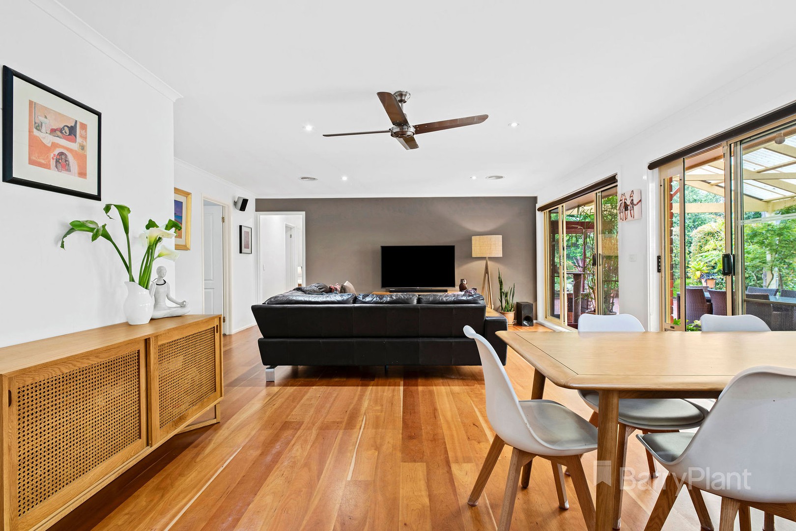 64 Woodside Avenue, Frankston South, VIC 3199, Frankston South - Thumbnail 3