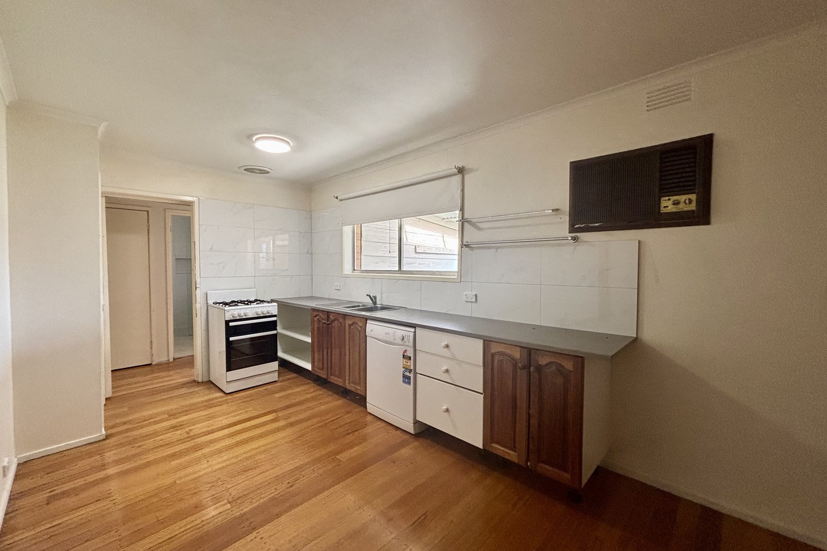 65 Burton Street, Lalor, VIC 3075, Lalor - Thumbnail 2