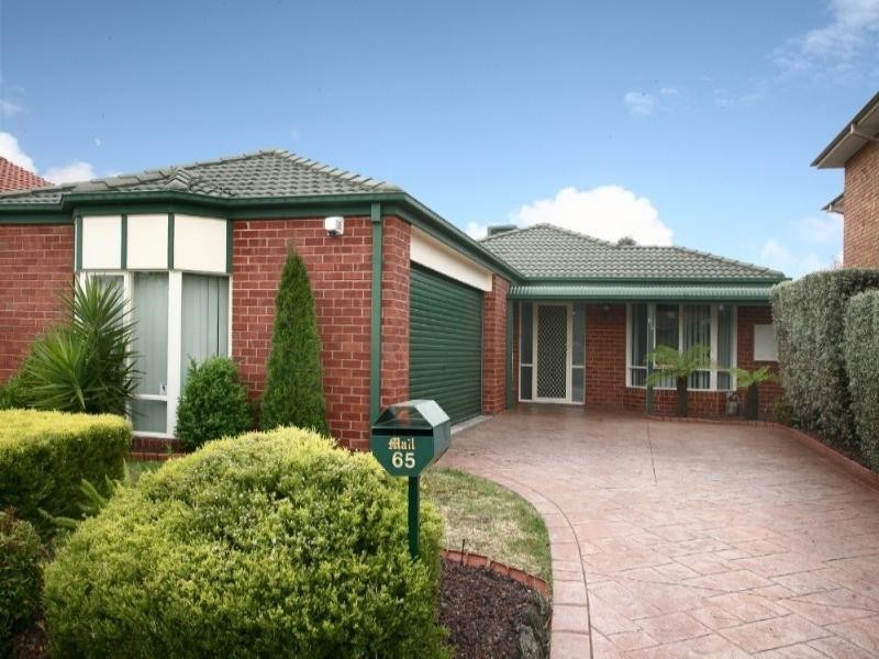 65 Clauscen Drive, Rowville, VIC 3178