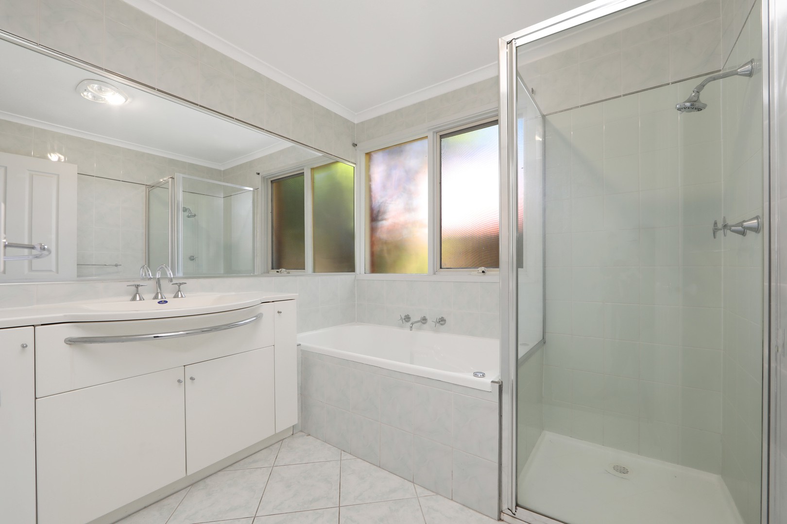 65 Clauscen Drive, Rowville, VIC 3178, Rowville - Thumbnail 3