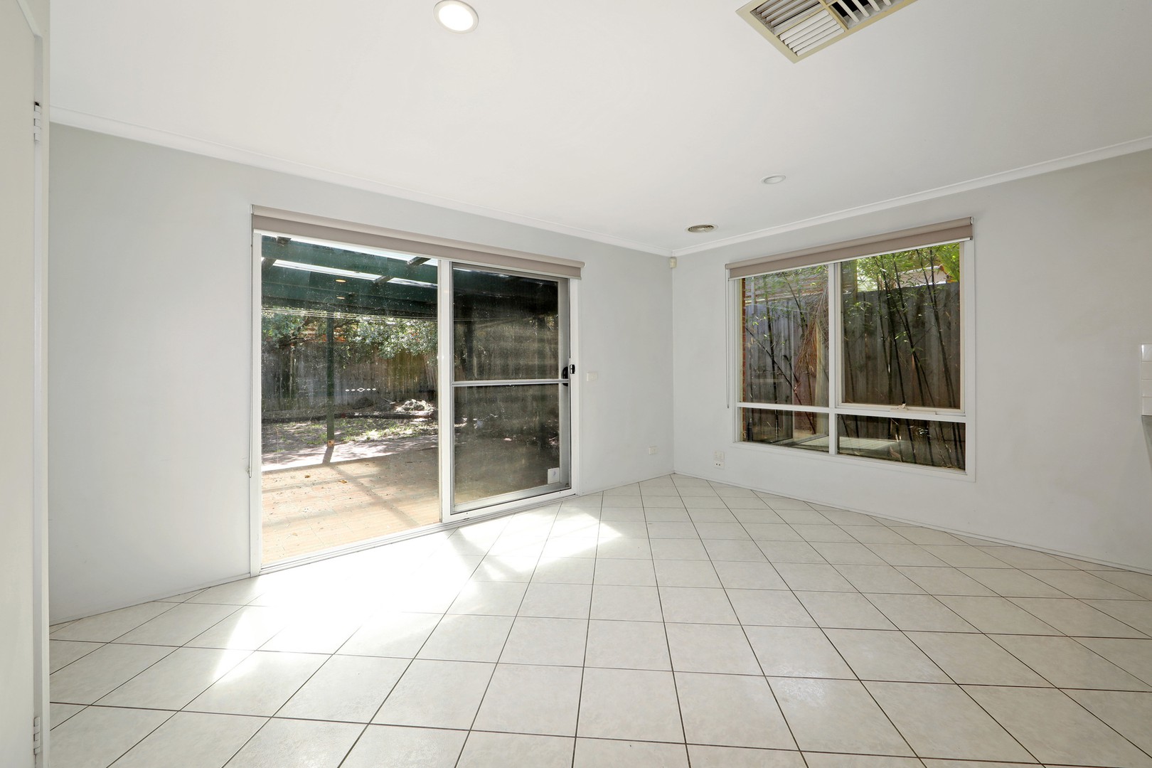65 Clauscen Drive, Rowville, VIC 3178, Rowville - Thumbnail 5
