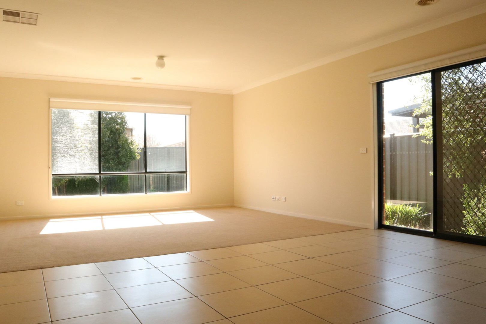 65 Cradle Mountain Drive, Craigieburn, VIC 3064, Craigieburn - Thumbnail 5