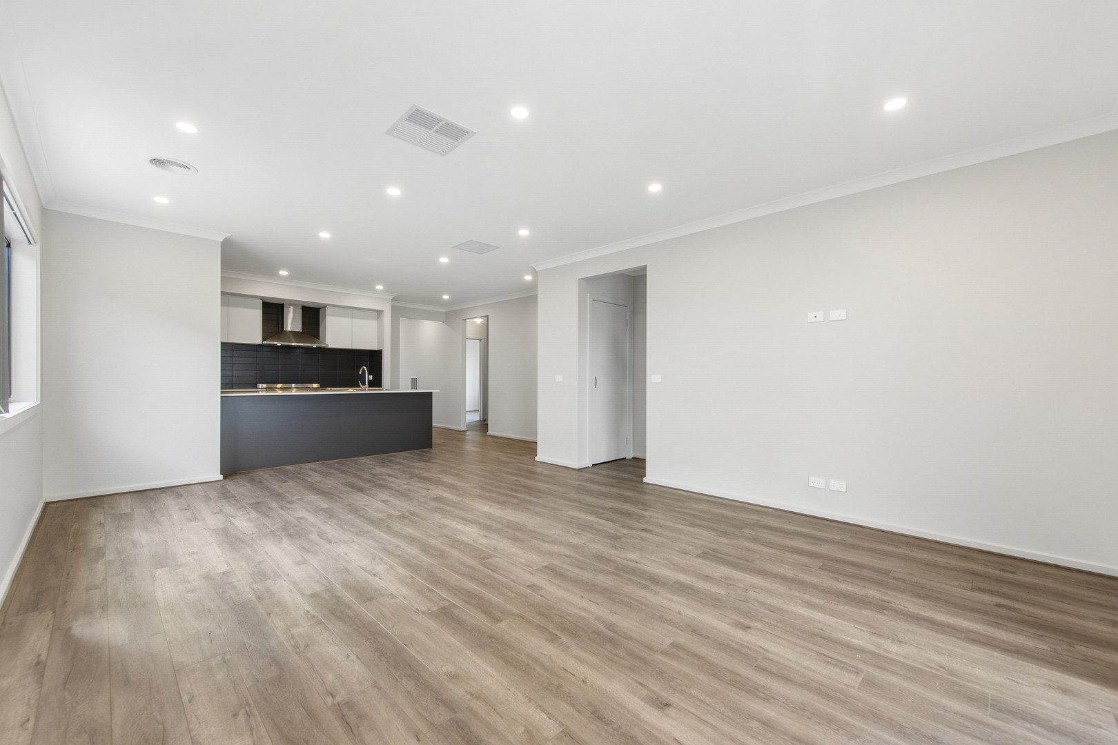 65 Crown Drive, Fraser Rise, VIC 3336, Fraser Rise - Thumbnail 2