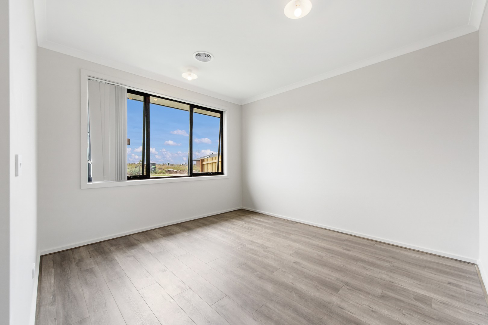 65 Crown Drive, Fraser Rise, VIC 3336, Fraser Rise - Thumbnail 6