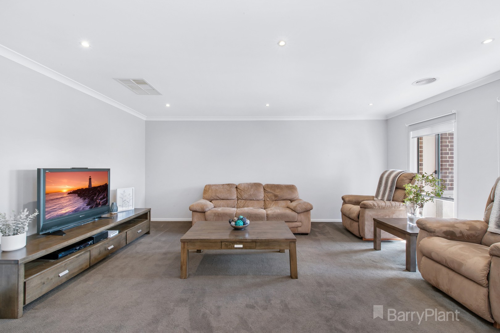 65 Dalray Crescent, Kurunjang, VIC 3337, Kurunjang - Thumbnail 4