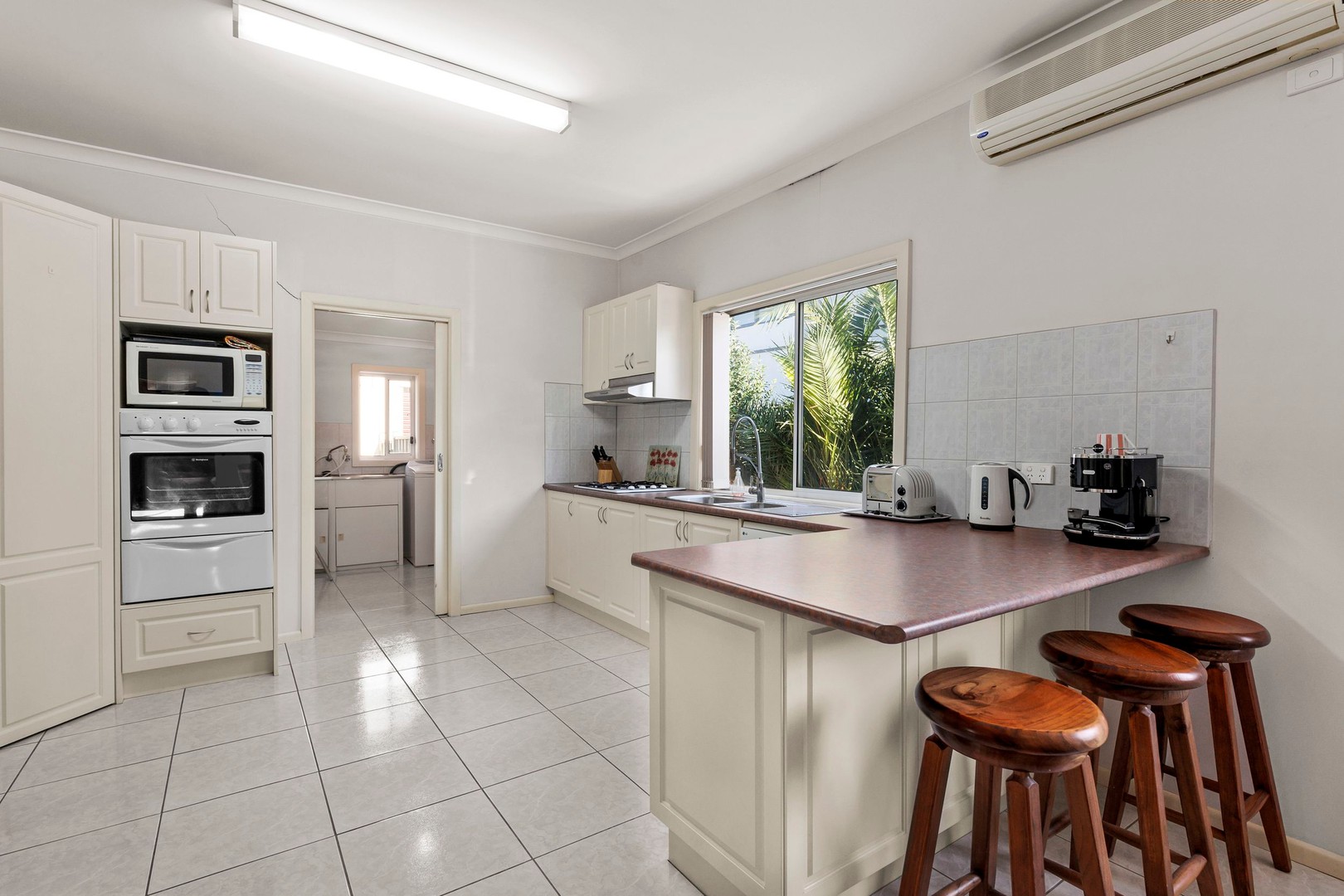 65 Fraser Street, Airport West, VIC 3042, Airport West - Thumbnail 4