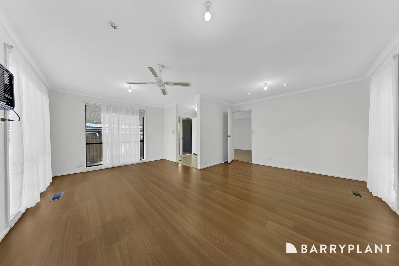 65 Hinkler Drive, Mill Park, VIC 3082 - Thumbnail 1 - 17/09/2026