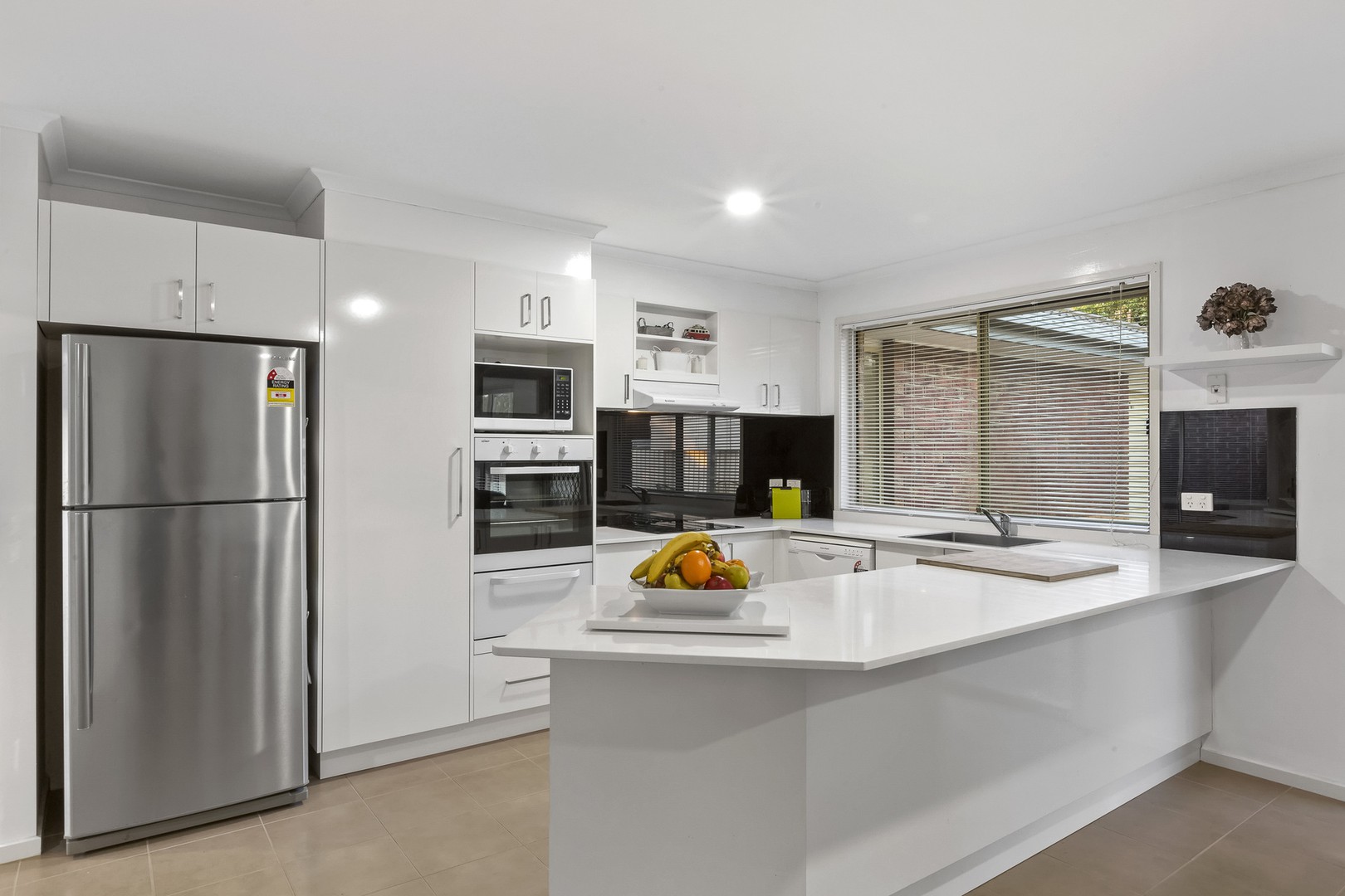 65 Landscape Drive, Hillside, VIC 3037 - Thumbnail 2 - 28/01/2020