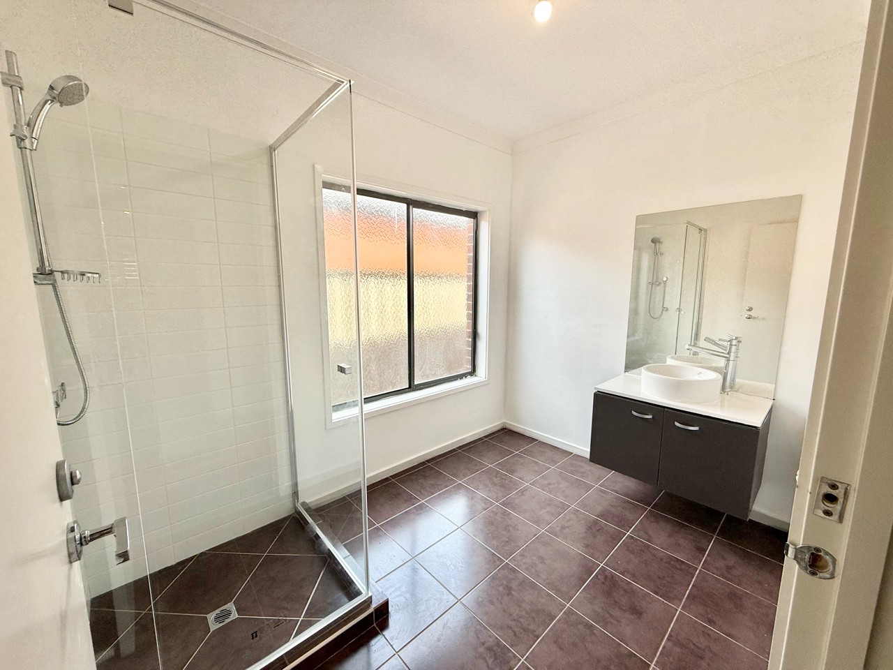 65 Leichhardt Avenue, Burnside Heights, VIC 3023, Burnside Heights - Thumbnail 5