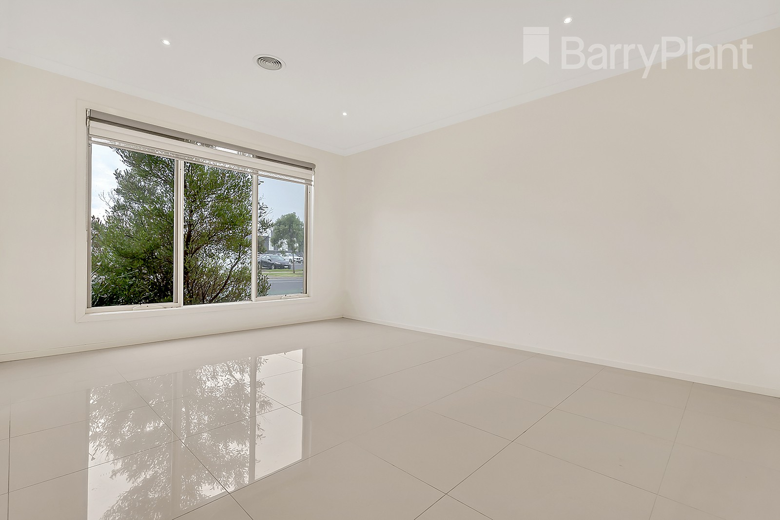 65 Lygon Drive, Craigieburn, VIC 3064, Craigieburn - Thumbnail 7
