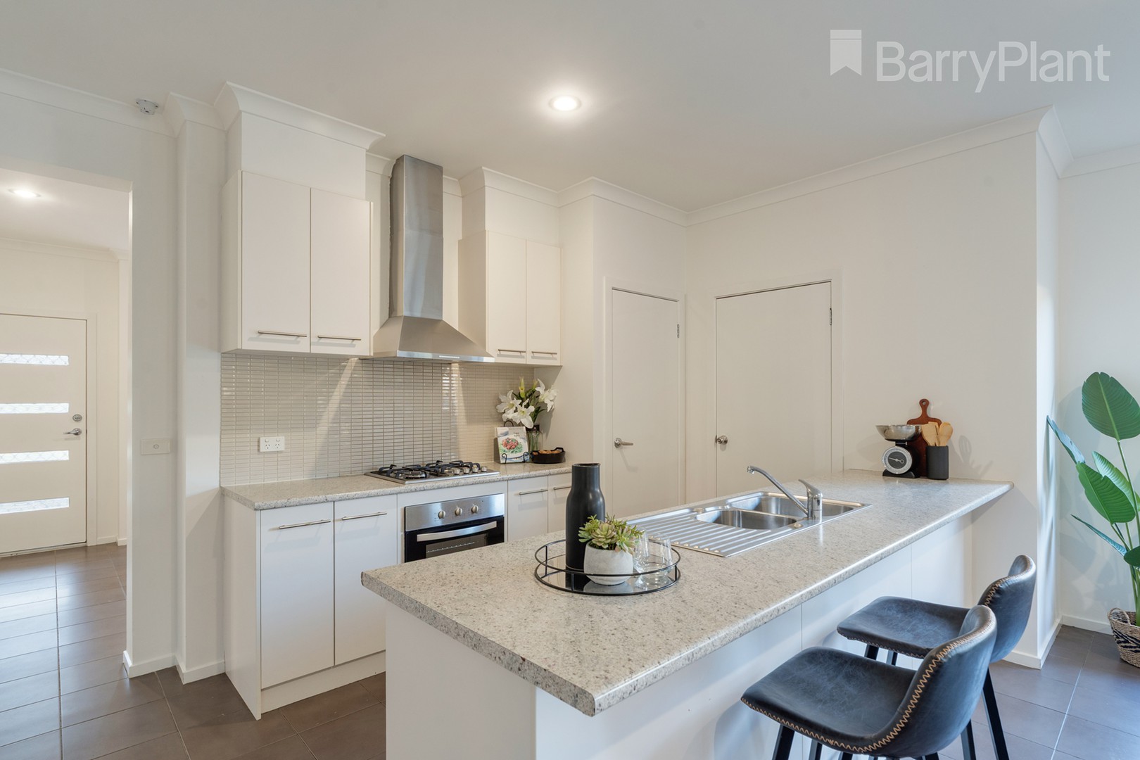 65 Northumberland Circuit, Craigieburn, VIC 3064, Craigieburn - Thumbnail 4
