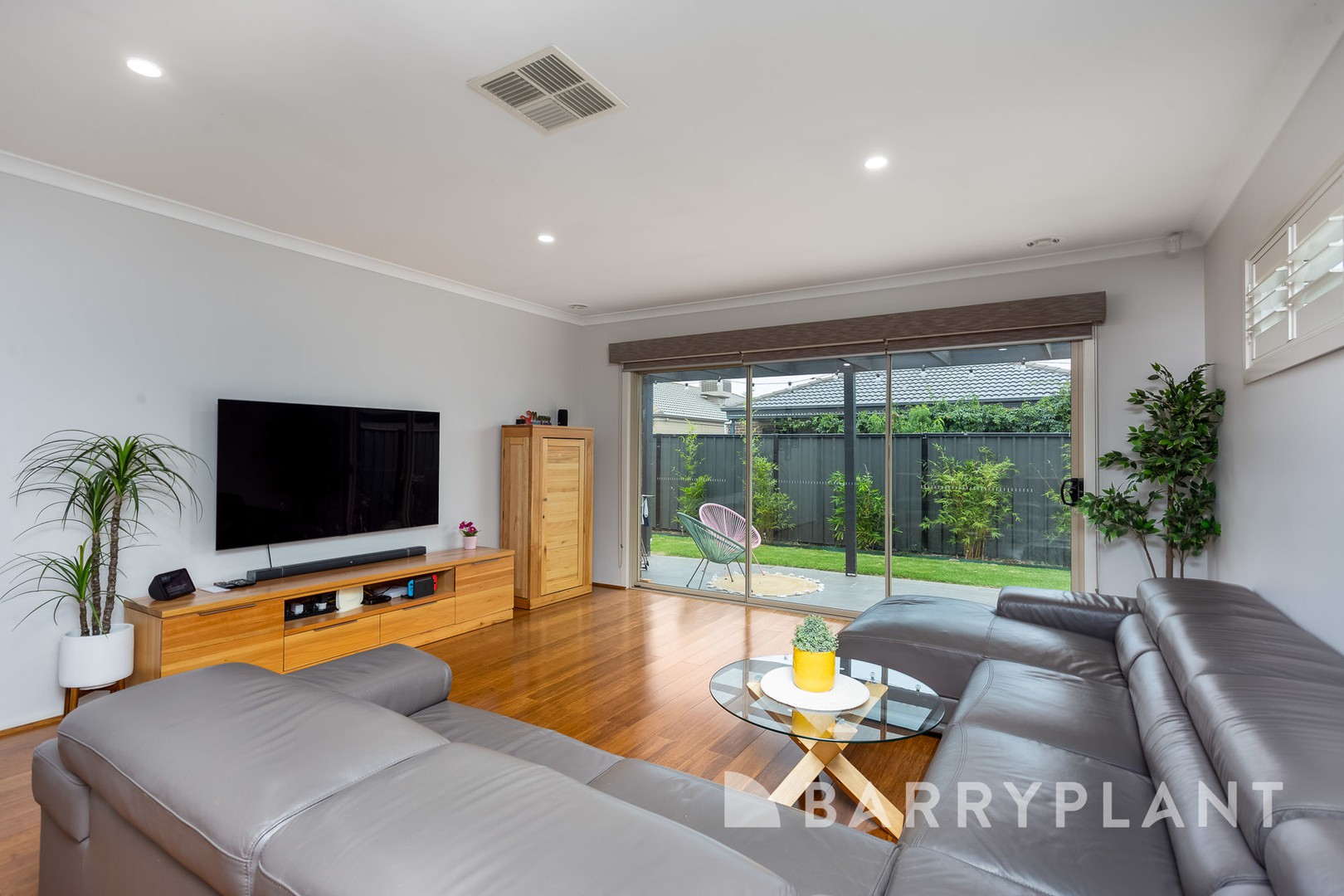 65 Regal Road, Point Cook, VIC 3030, Point Cook - Thumbnail 6