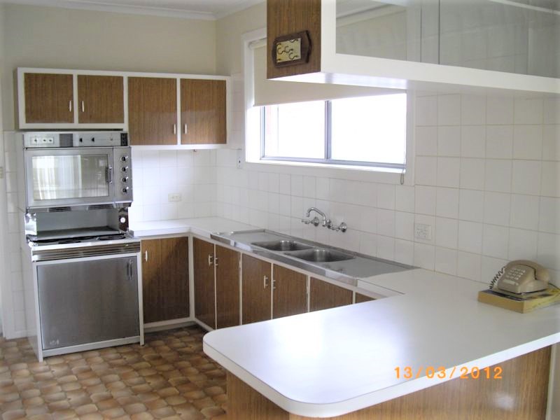 66 Autumn Street, Geelong West, VIC 3218, Geelong West - Thumbnail 2