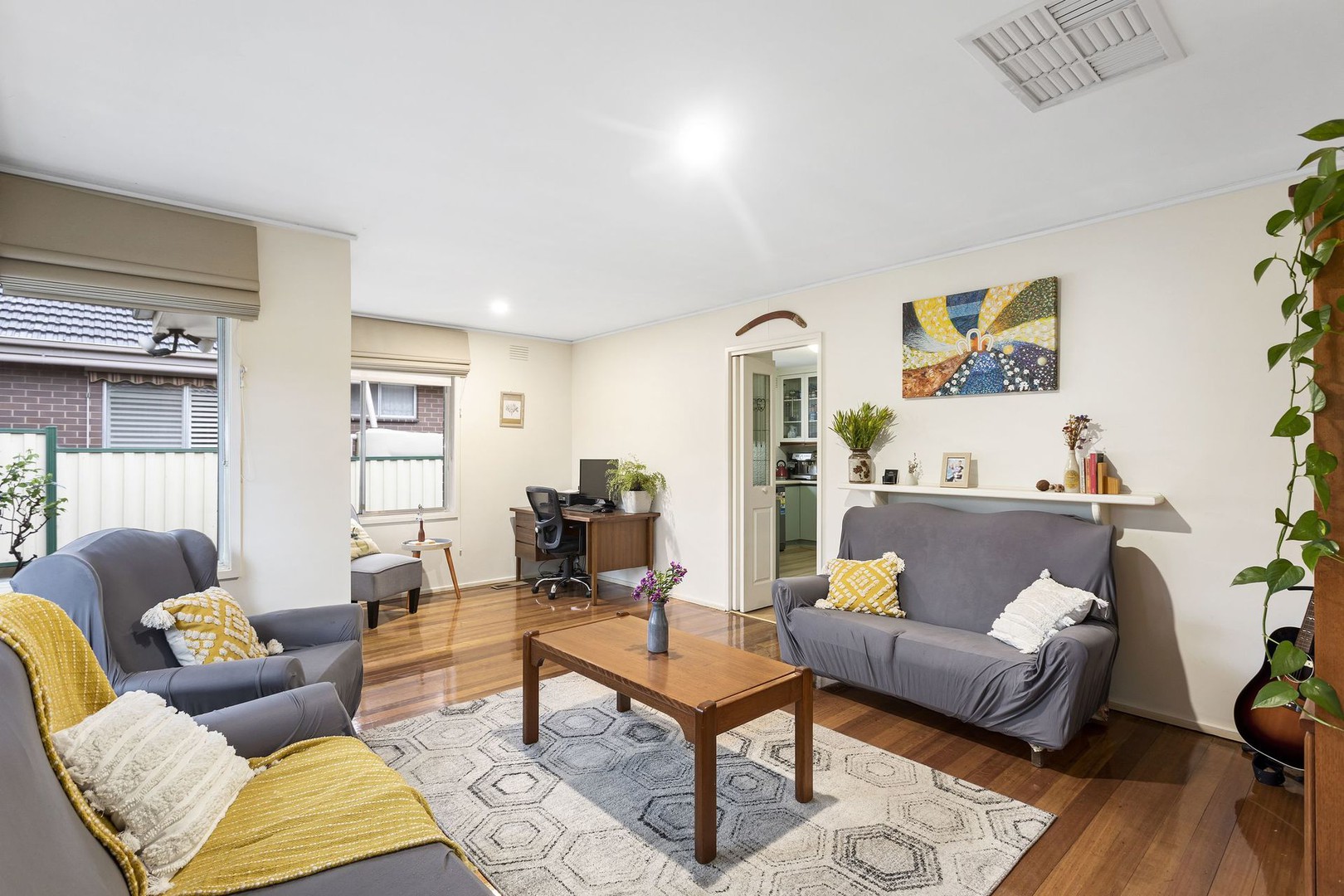 66 Bendoran Crescent, Bundoora, VIC 3083, Bundoora - Thumbnail 2