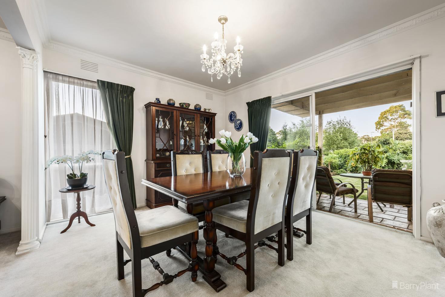 15 Mannagum Road, THREE BRIDGES, Watsonia - Thumbnail 4