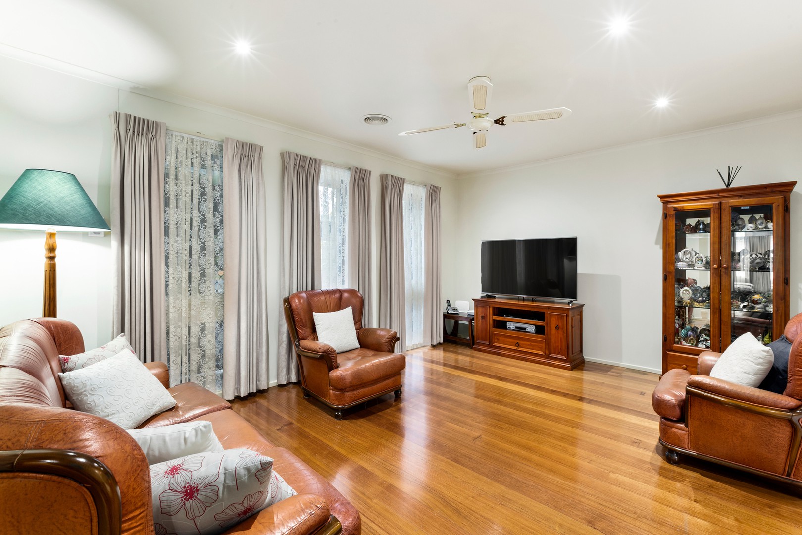 66 Cameron Parade, Bundoora, VIC 3083, Bundoora - Thumbnail 2