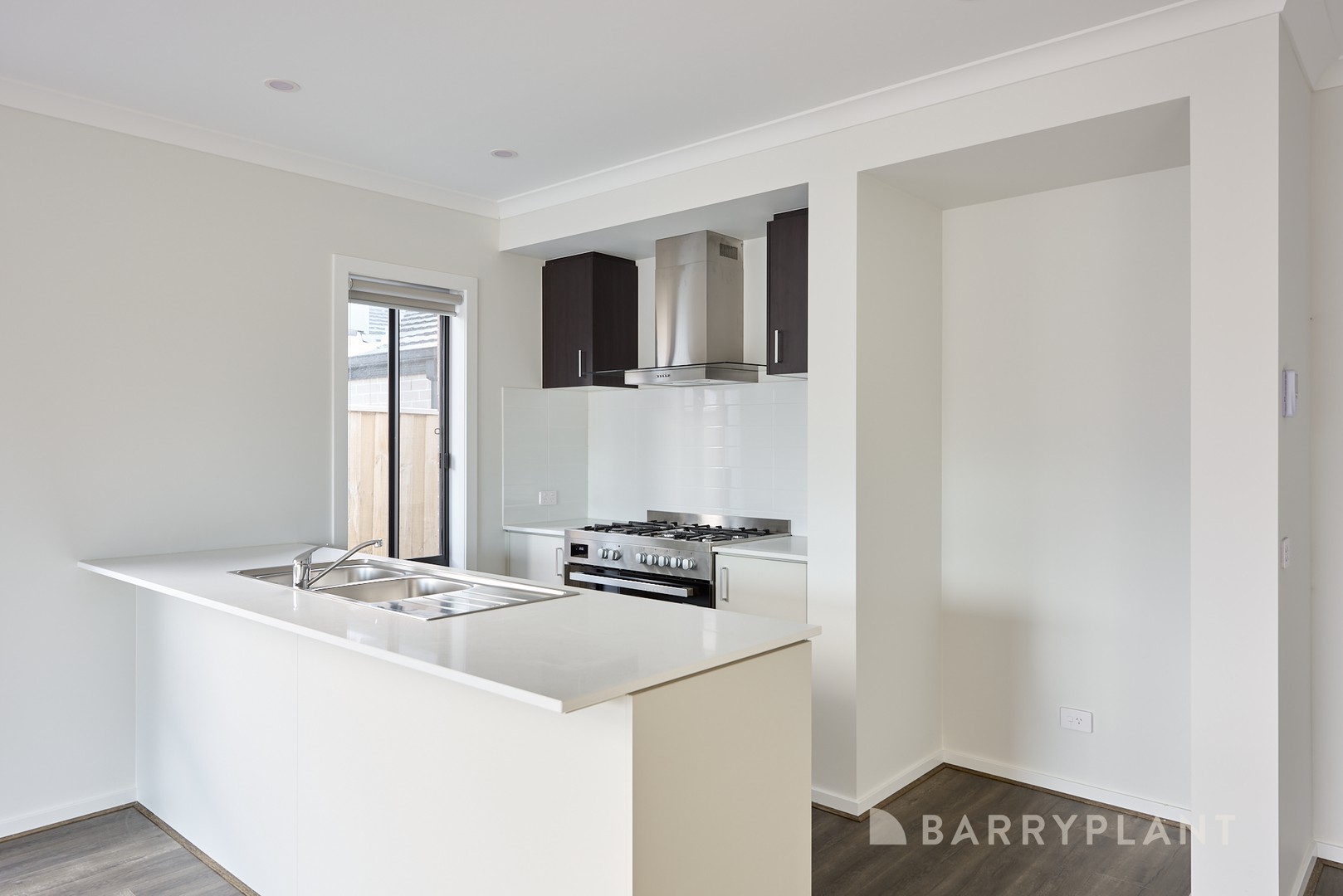 66 Gippsland Ave, Clyde North, VIC 3178 - Thumbnail 1 - 17/03/2025