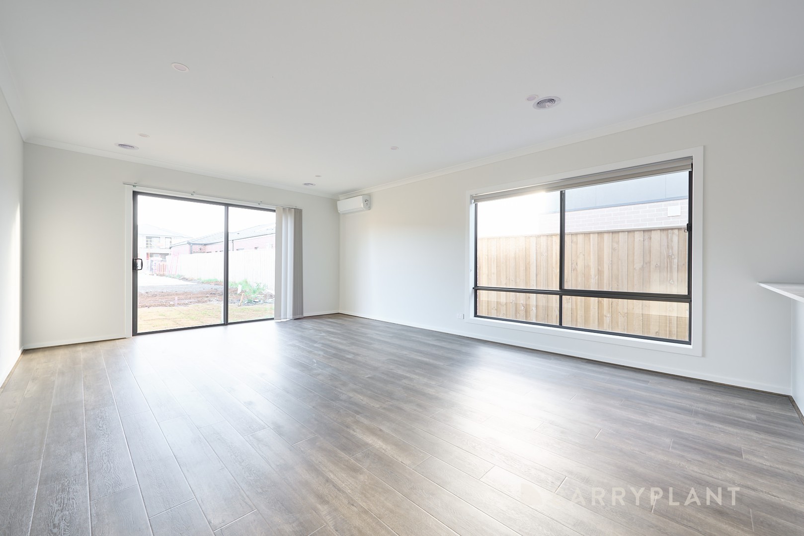 66 Gippsland Ave, Clyde North, VIC 3178, Clyde North - Thumbnail 4