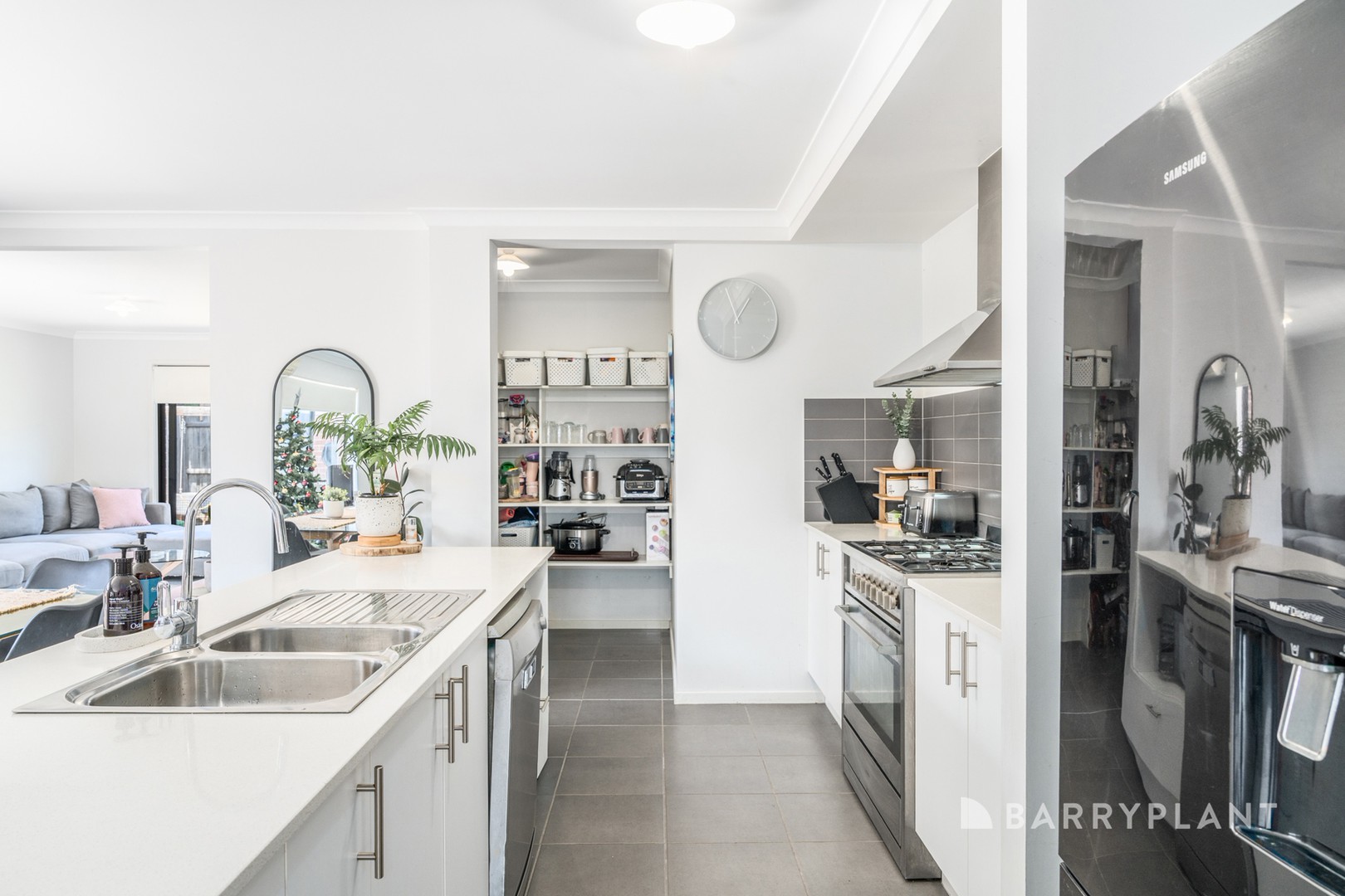 66 Grove Road, Grovedale, VIC 3216 - Thumbnail 2 - 10/12/2025