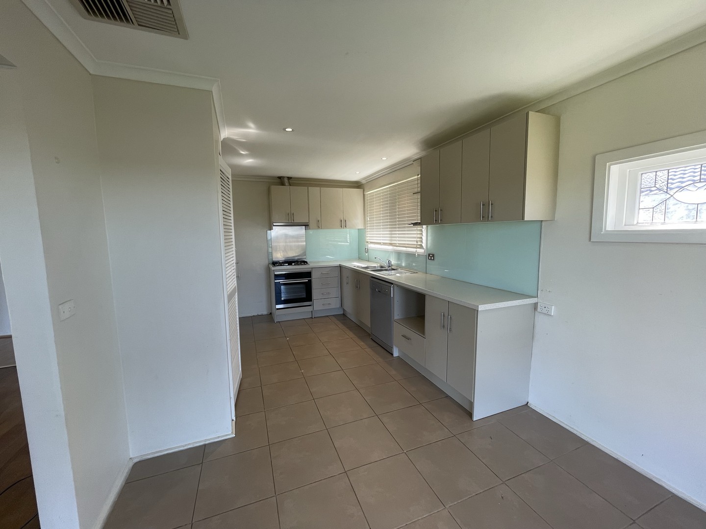 66 Mitchells Lane, Sunbury, VIC 3429, Sunbury - Thumbnail 6