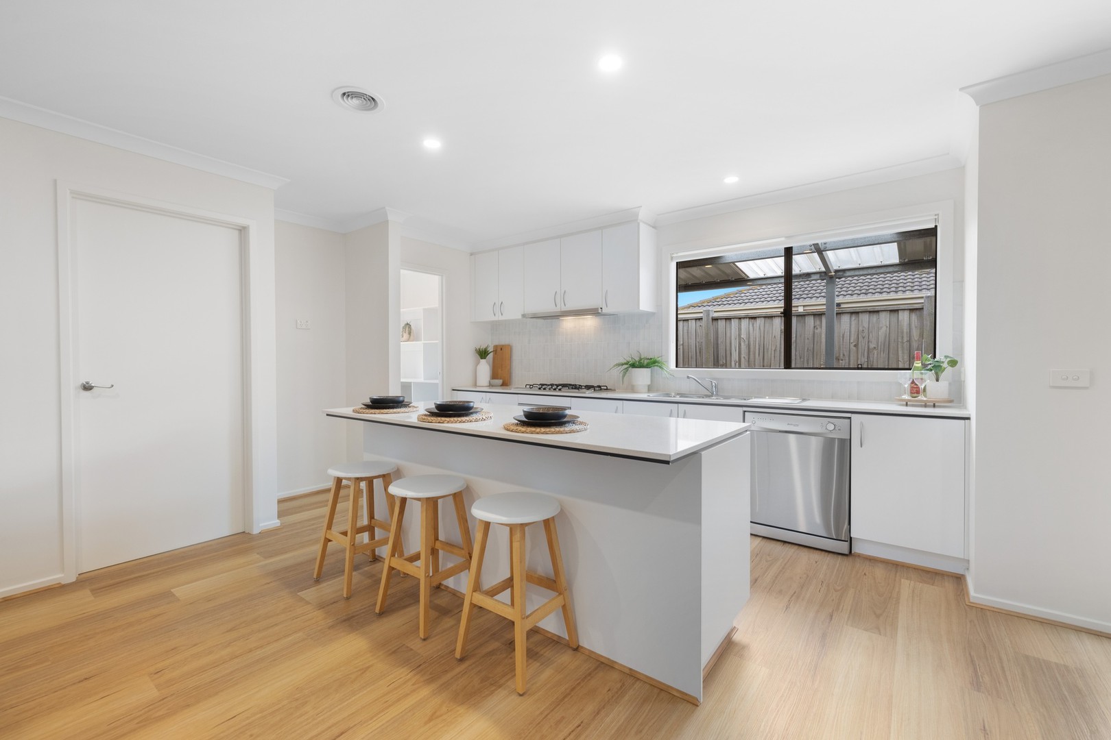 66 Prudence Parade, Point Cook, VIC 3030, Point Cook - Thumbnail 3