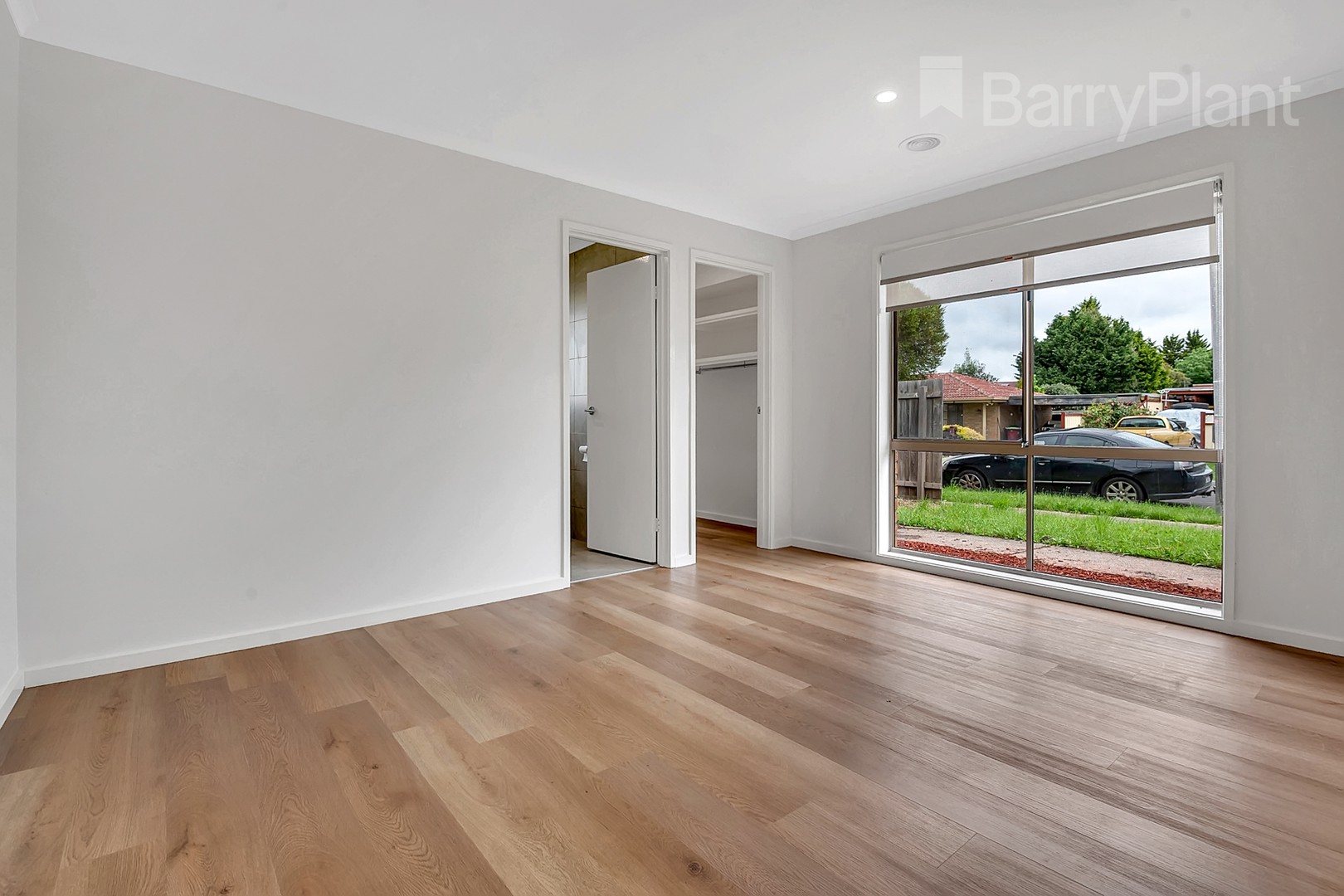 66 Rokeby Crescent, Craigieburn, VIC 3064, Craigieburn - Thumbnail 2