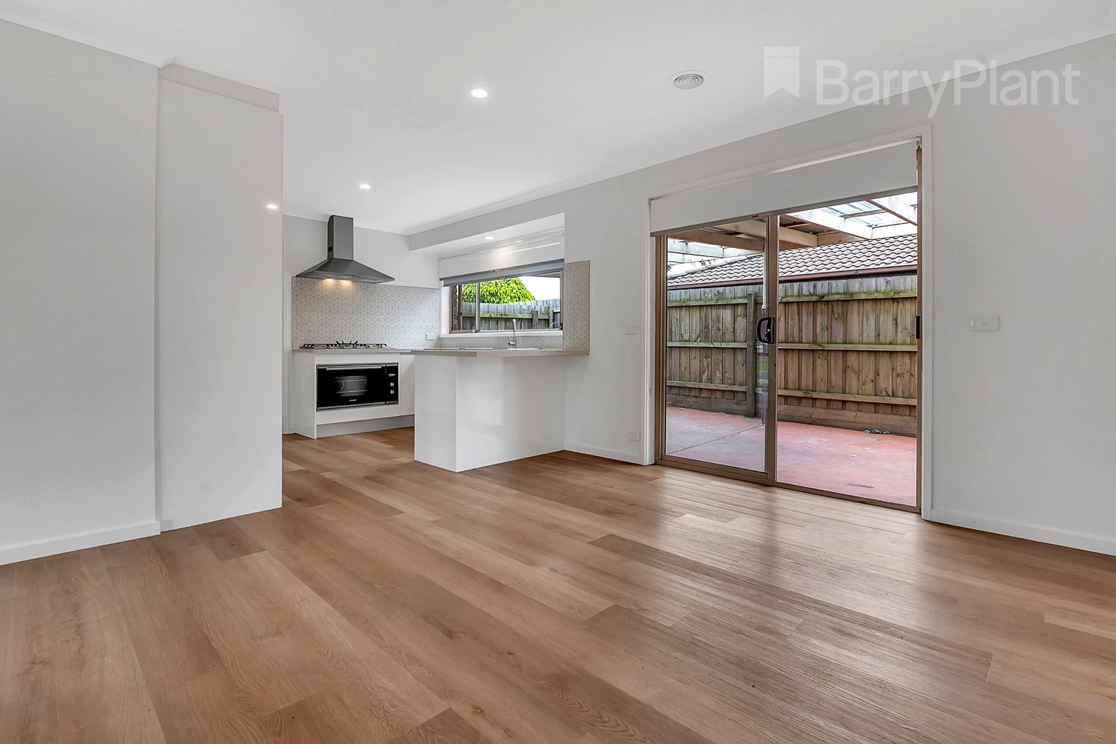 66 Rokeby Crescent, Craigieburn, VIC 3064, Craigieburn - Thumbnail 5
