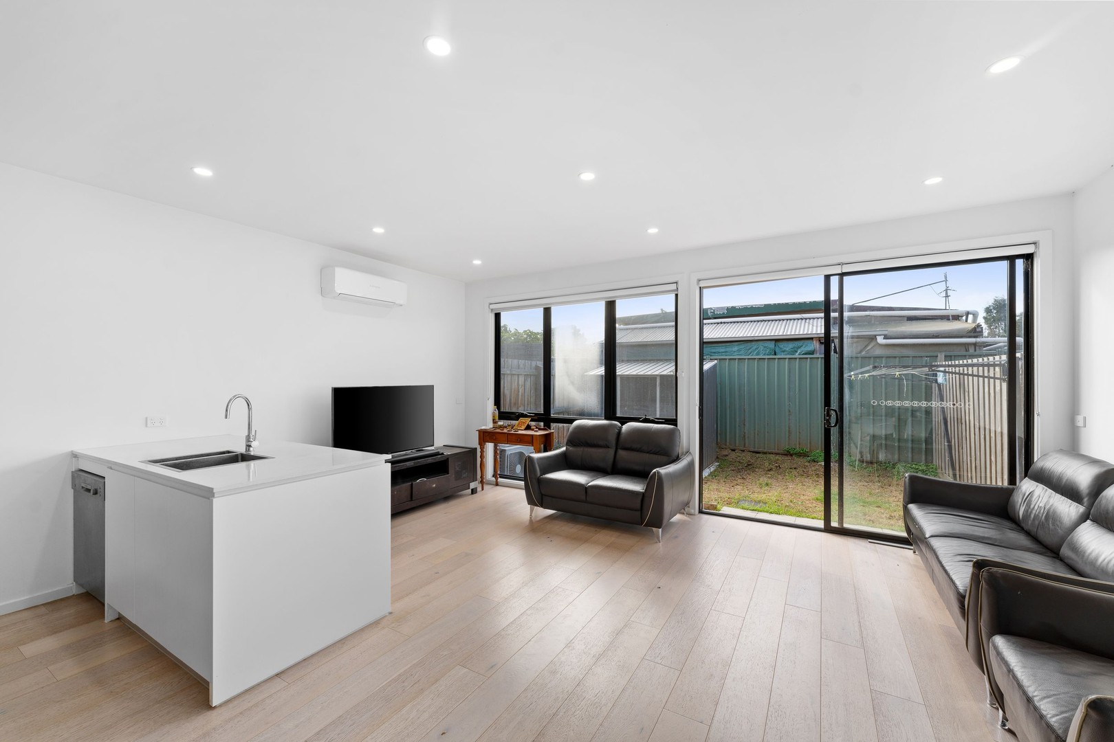 66 Royal Road, Braybrook, VIC 3019, Braybrook - Thumbnail 4