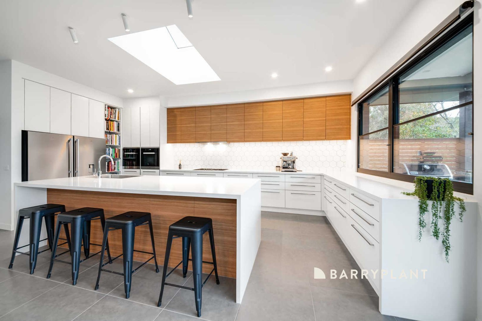 66 Russell Crescent, Doncaster East, VIC 3109, Doncaster East - Thumbnail 4