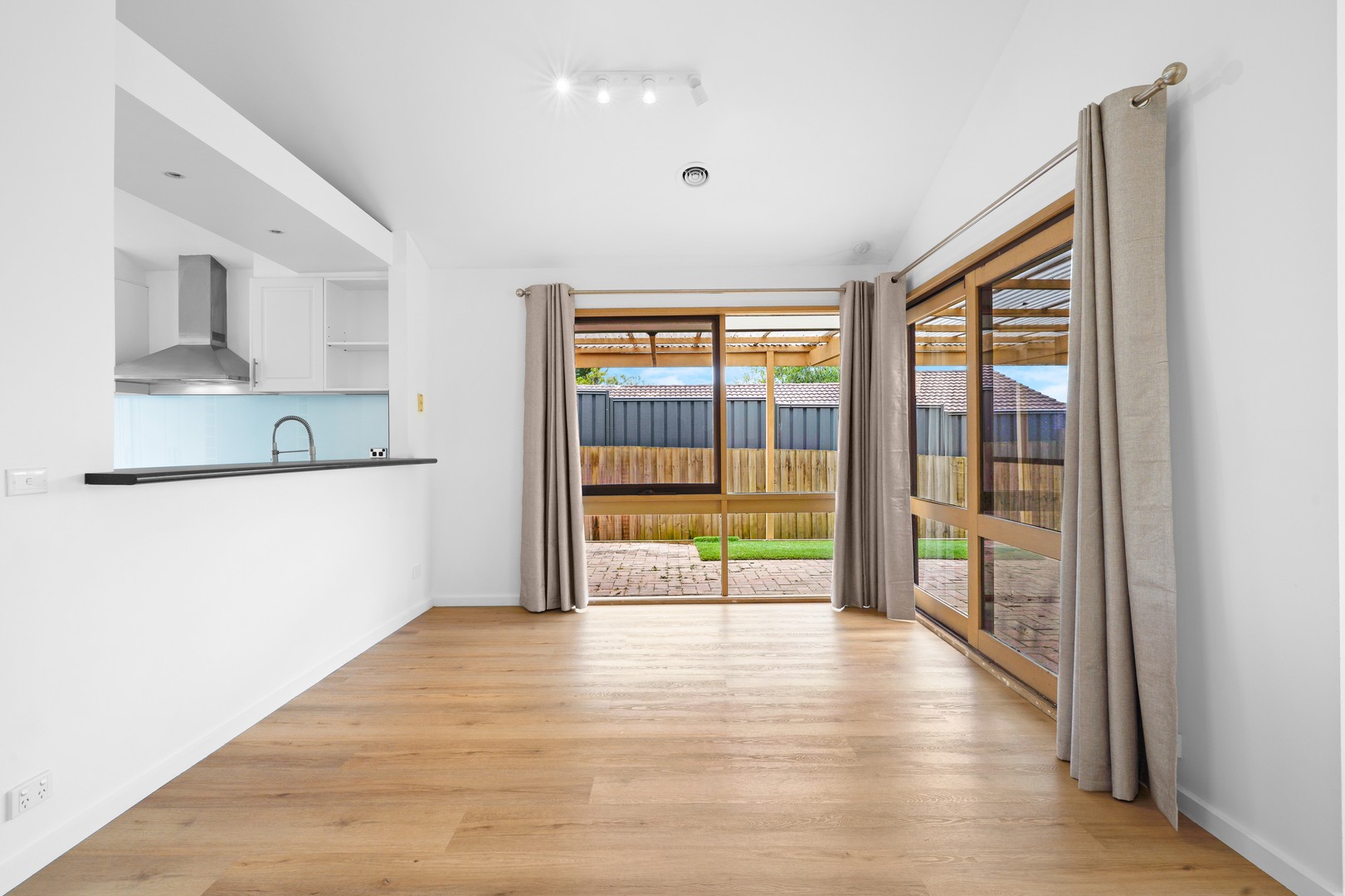 66 Settlers Hill Crescent, Croydon Hills, VIC 3136, Croydon Hills - Thumbnail 4