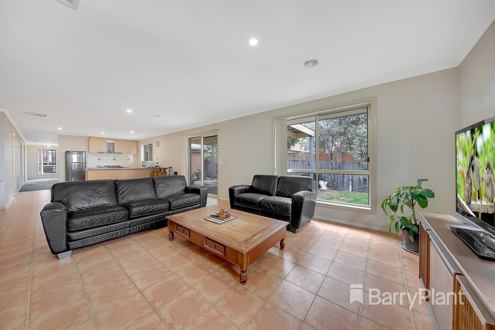 66 Trinity Way, South Morang, VIC 3752, South Morang - Thumbnail 5